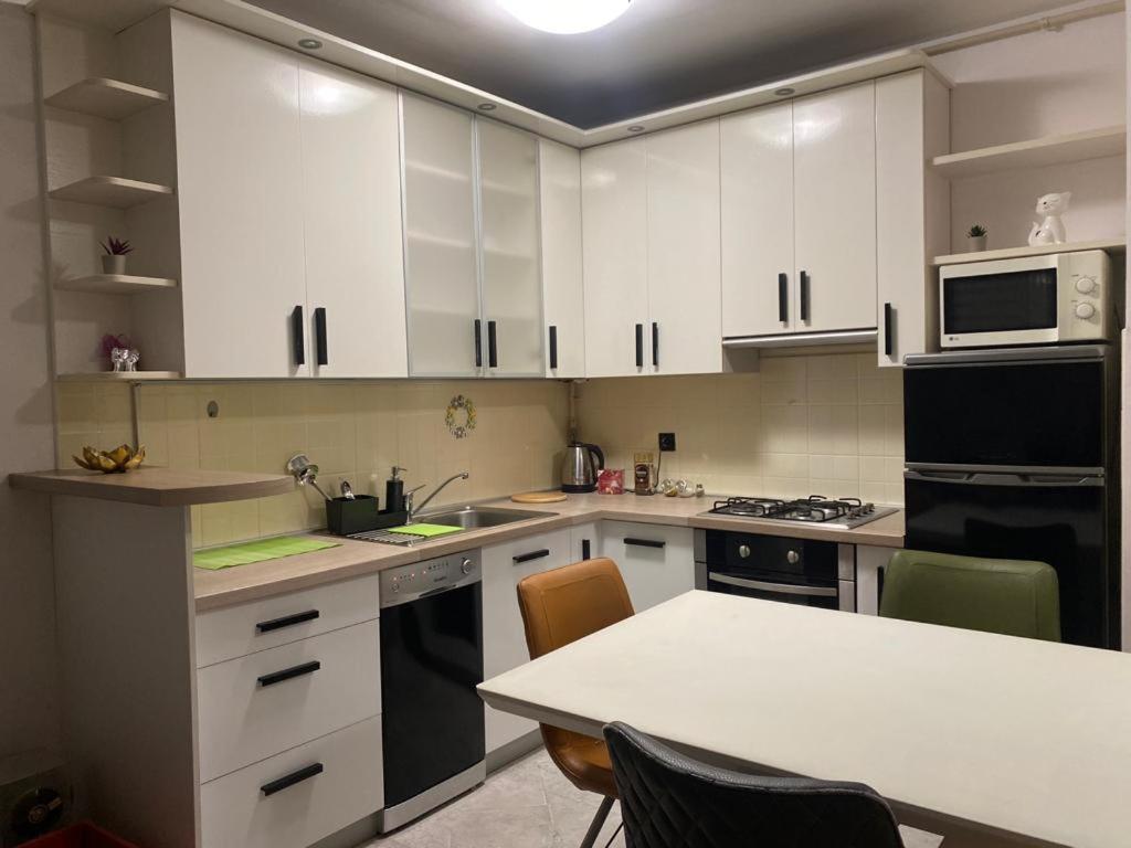 Affordable Apartments 8 ซาเกร็บ ภายนอก รูปภาพ